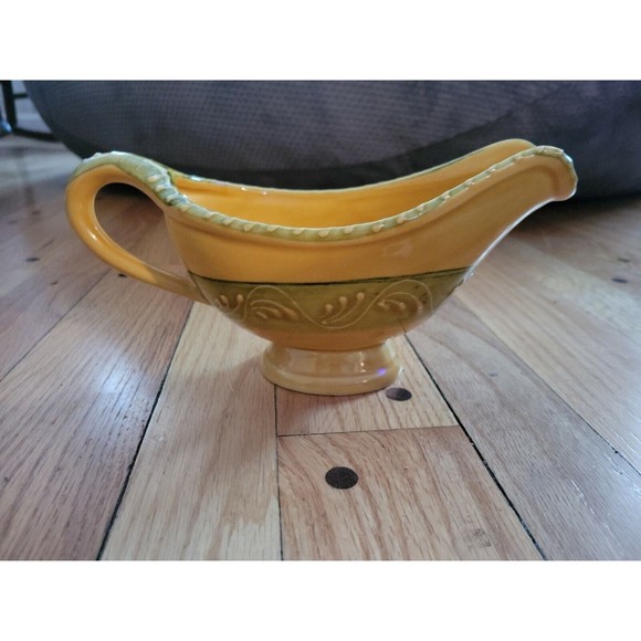 Crate & Barrel Italy Large Vintage Gravy Sauce Boat Server - Picture 2 of 8